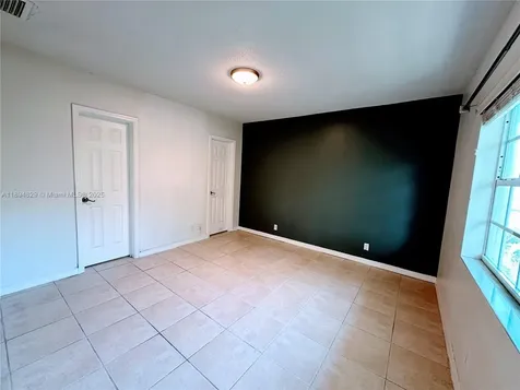 2424 SE 17th Street Fort Lauderdale FL 33316