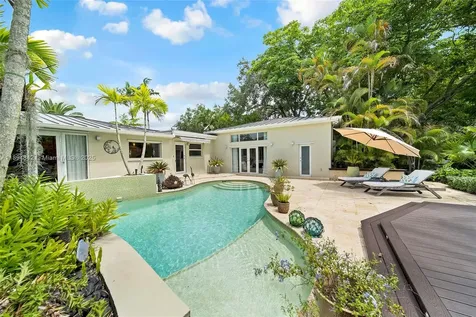 6645 SW 73rd Court Miami FL 33143