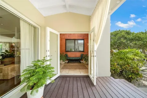 6645 SW 73rd Court Miami FL 33143