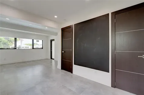2305 Magnolia Drive North Miami FL 33181