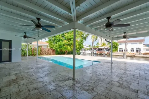 2305 Magnolia Drive North Miami FL 33181