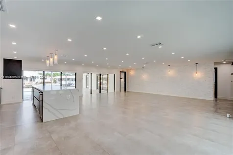 2305 Magnolia Drive North Miami FL 33181