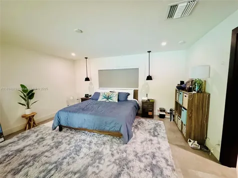 2305 Magnolia Drive North Miami FL 33181