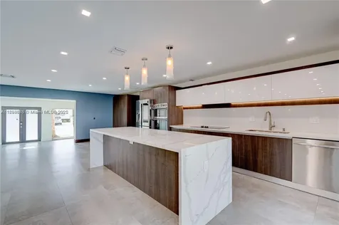 2305 Magnolia Drive North Miami FL 33181