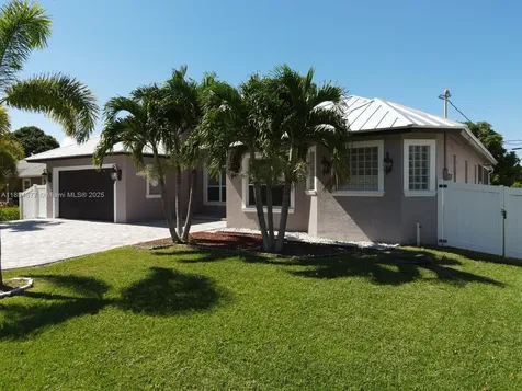 1749 SW Desert Avenue Port St. Lucie FL 34953