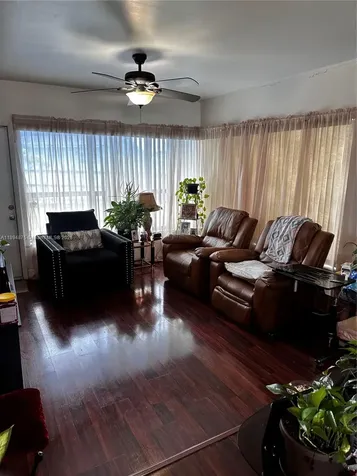 10610 SW 204th Terrace Cutler Bay FL 33189