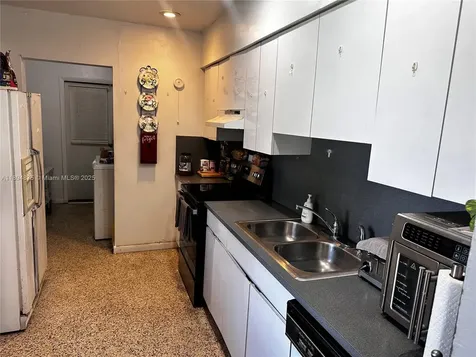 10610 SW 204th Terrace Cutler Bay FL 33189