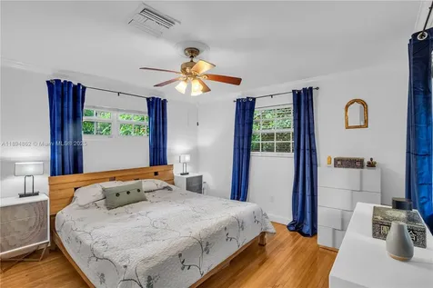 817 Venetia Avenue Coral Gables FL 33134