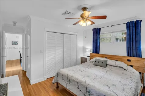817 Venetia Avenue Coral Gables FL 33134