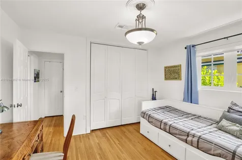 817 Venetia Avenue Coral Gables FL 33134