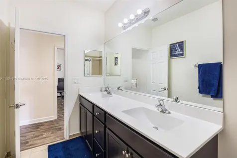 415 SE 34th Terrace Homestead FL 33033