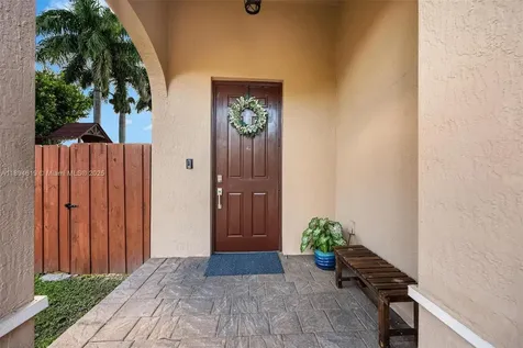 415 SE 34th Terrace Homestead FL 33033