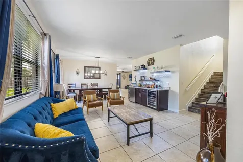 415 SE 34th Terrace Homestead FL 33033