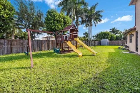 415 SE 34th Terrace Homestead FL 33033