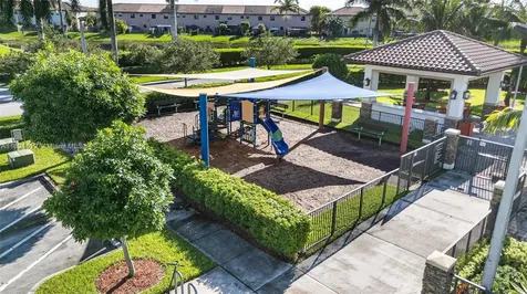 415 SE 34th Terrace Homestead FL 33033