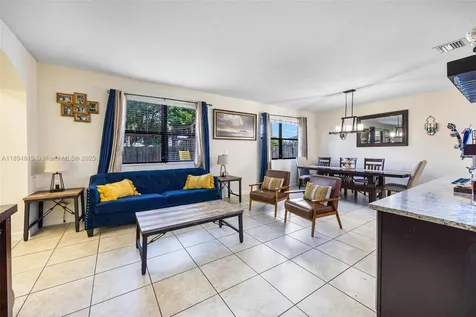 415 SE 34th Terrace Homestead FL 33033
