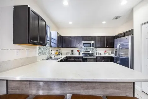 415 SE 34th Terrace Homestead FL 33033
