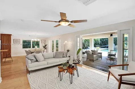 12 NE 26th Street Wilton Manors FL 33305