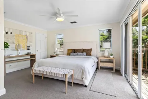 12 NE 26th Street Wilton Manors FL 33305