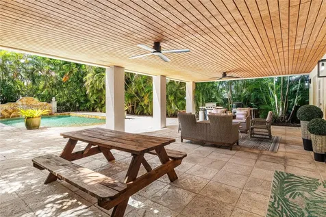12 NE 26th Street Wilton Manors FL 33305