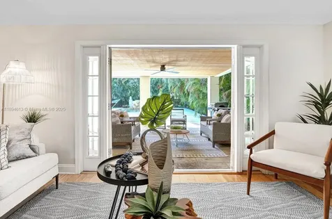 12 NE 26th Street Wilton Manors FL 33305