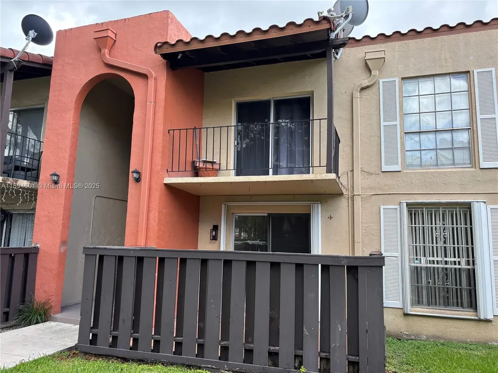 10824 N Kendall Drive Miami FL 33176
