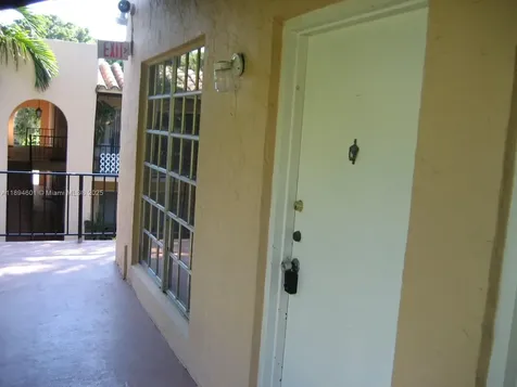 10824 N Kendall Drive Miami FL 33176