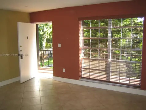 10824 N Kendall Drive Miami FL 33176