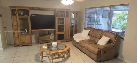 7160 W 10th Avenue Hialeah FL 33014