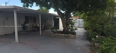 7160 W 10th Avenue Hialeah FL 33014