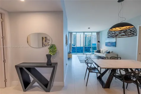 17550 Collins Avenue Sunny Isles Beach FL 33160