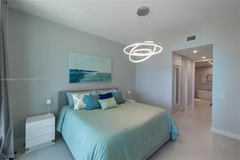 17550 Collins Avenue Sunny Isles Beach FL 33160