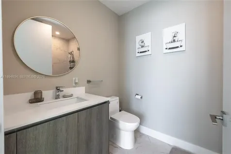 17550 Collins Avenue Sunny Isles Beach FL 33160