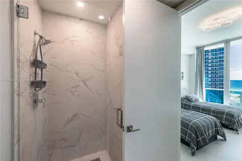 17550 Collins Avenue Sunny Isles Beach FL 33160