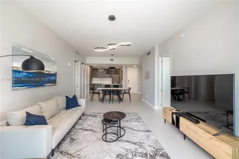 17550 Collins Avenue Sunny Isles Beach FL 33160