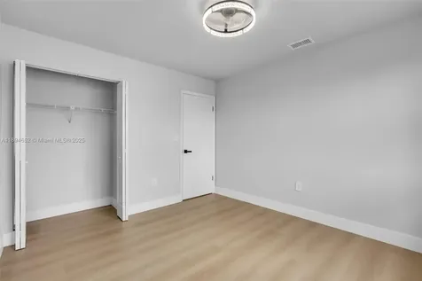 191 NW 85th Place Miami FL 33126