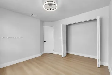 191 NW 85th Place Miami FL 33126