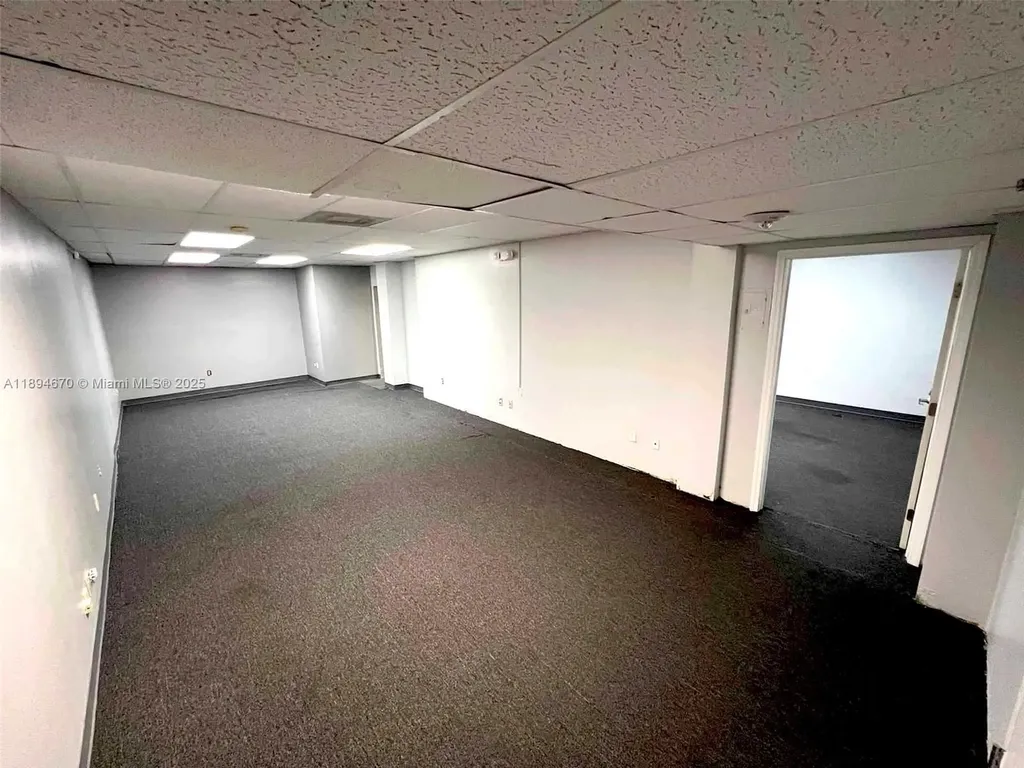 2727 E Oakland Park Boulevard Fort Lauderdale FL 33306