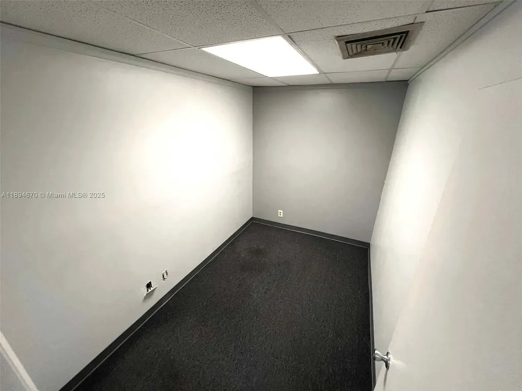 2727 E Oakland Park Boulevard Fort Lauderdale FL 33306