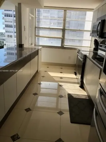 18051 Biscayne Boulevard Aventura FL 33160