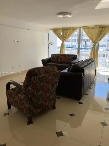 18051 Biscayne Boulevard Aventura FL 33160