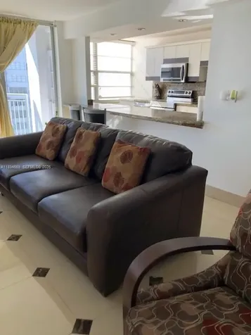 18051 Biscayne Boulevard Aventura FL 33160