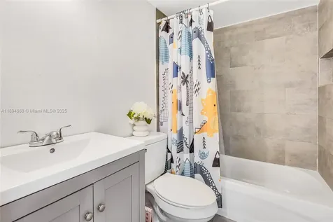 9435 NW 42nd Street Sunrise FL 33351