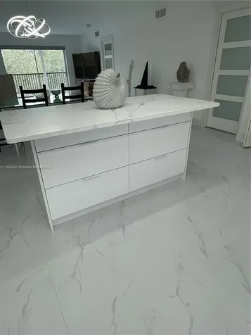 150 S Hollybrook Terrace Pembroke Pines FL 33025