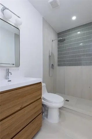 1361 SW 104th Avenue Pembroke Pines FL 33025