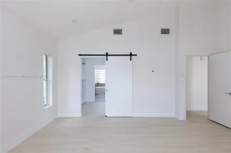 1361 SW 104th Avenue Pembroke Pines FL 33025