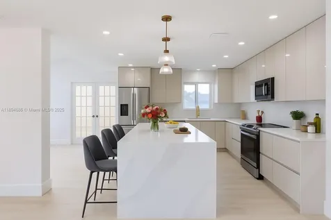 1361 SW 104th Avenue Pembroke Pines FL 33025