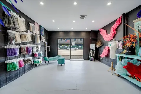 1121 NW 29th Street Miami FL 33127