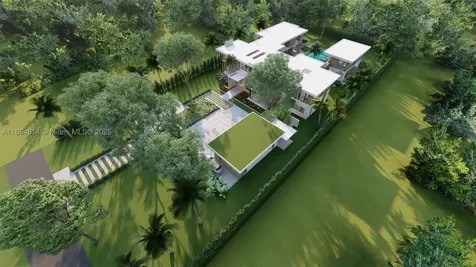 5095 SW 82nd Street Miami FL 33143