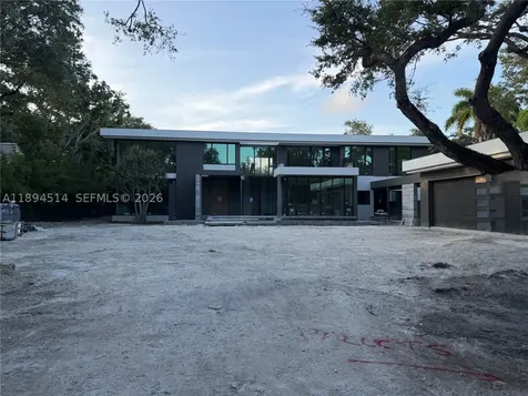 5095 SW 82nd Street Miami FL 33143